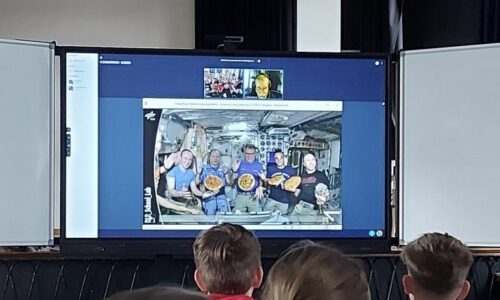 Mensch und Weltraum – Wie funktioniert das Leben und Arbeiten auf der ISS?