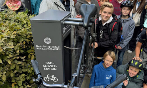 Radeln lohnt sich! – Neue Radservicestation am MCG